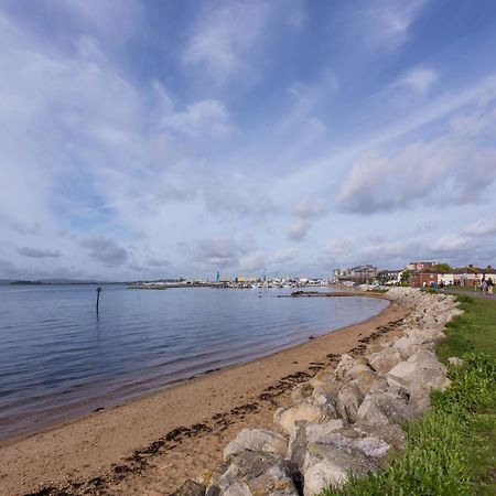 Trade Winds Villa Poole Dış mekan fotoğraf