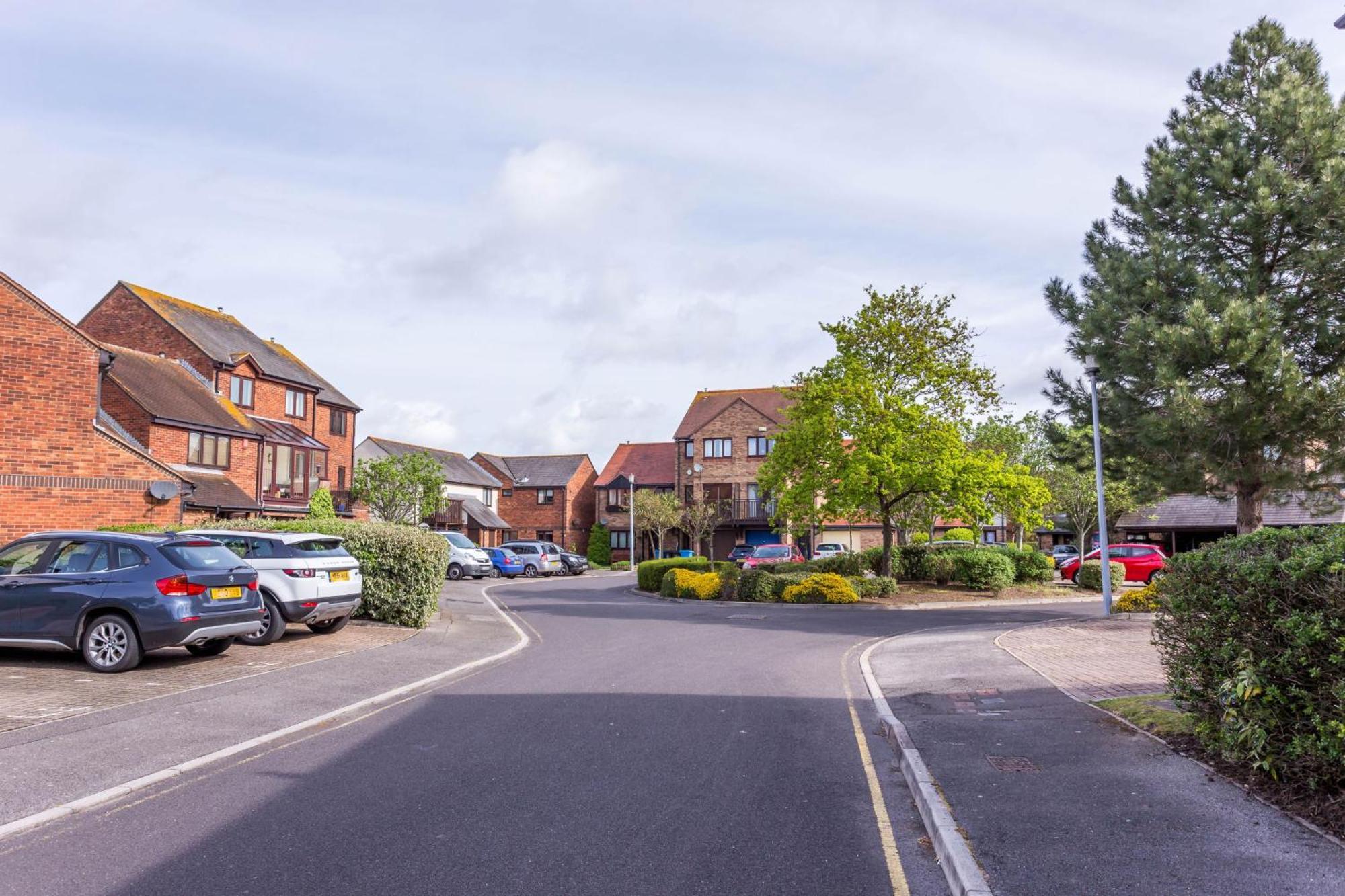 Trade Winds Villa Poole Dış mekan fotoğraf