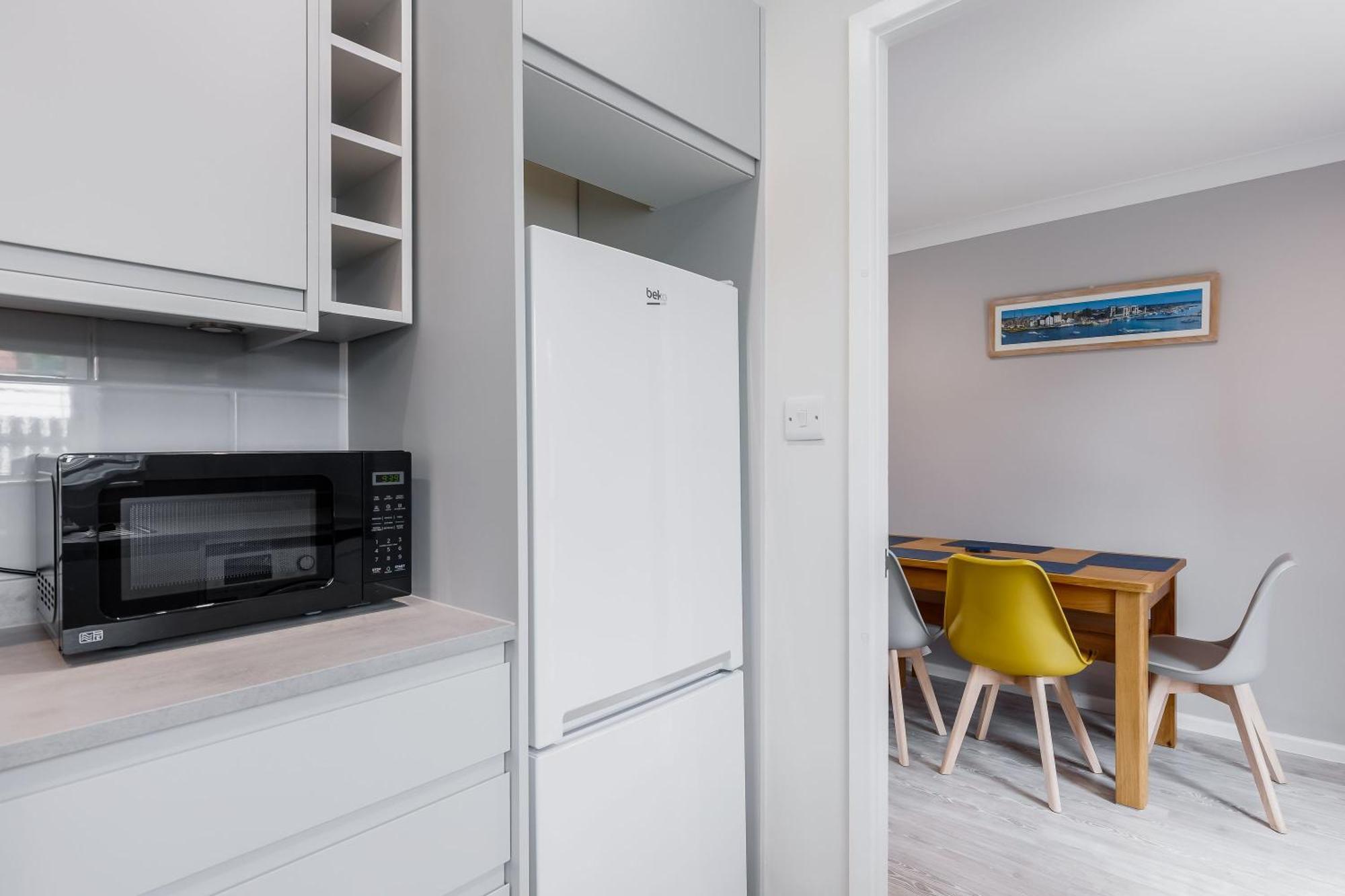 Trade Winds Villa Poole Dış mekan fotoğraf